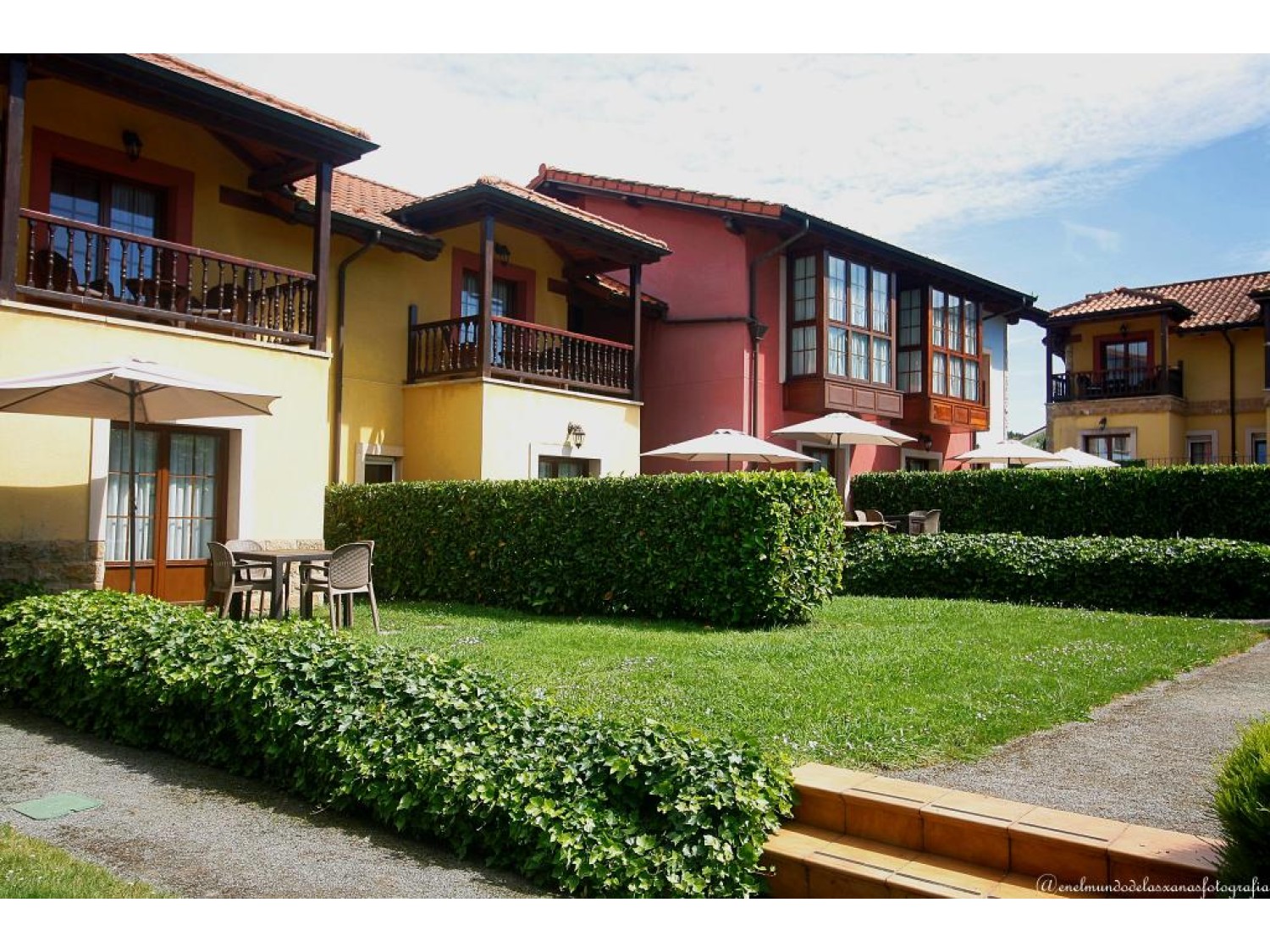 ANTOJANES - APARTAMENTOS DE TURISMO RURAL